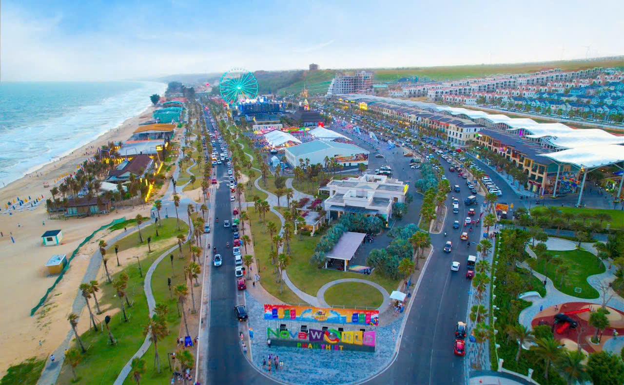 Nhà đất nội thành Phan Thiết Bình Thuận giá tốt | Thị trường Lâm Đồng mới Mua bán nhà đất Bình Thuận cũ nay thuộc Lâm Đồng Nhà đất Bình Thuận – Lâm Đồng | Giá rẻ, chính chủ Trang nhà đất Bình Thuận nay thuộc tỉnh Lâm Đồng Nhà đất biển nghĩ dưỡng Lâm Đồng khu Bình Thuận cũ, giá ngộp Bán nhà đất Bình Thuận cũ | Thị trường Lâm Đồng Nhà đất vườn cây Bình Thuận (Lâm Đồng) | Mua bán uy tín Nhà đất Lâm Đồng khu vực Bình Thuận cũ giá rẻ Mua bán resort Bình Thuận – Lâm Đồng chính chủ Nhà đất trang trại lớn 100ha Bình Thuận nay thuộc Lâm Đồng | Giá tốt Nhà đất sân bay Thiện nghiệp Bình Thuận cũ (Lâm Đồng) Mua Bán Đất giáp biển khu vực Bình Thuận cũ giá rẻ, dự án năng lượng mặt trời, nhà đất biển nghĩ dưỡng Hàm Tiến, Mũi Né.